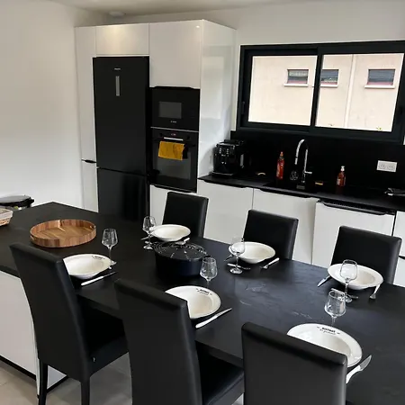 Maison Neuve A La Montagne * Le Chatelard (Chambery)