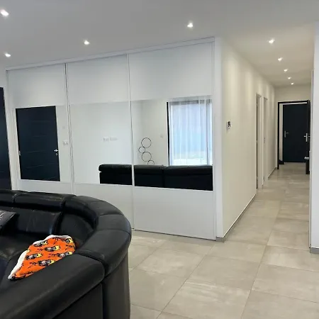 Maison Neuve A La Montagne * Le Chatelard (Chambery)