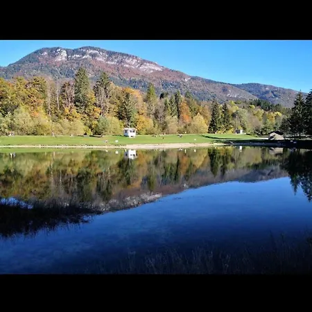 Maison Neuve A La Montagne Villa *