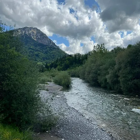 Maison Neuve A La Montagne Villa
